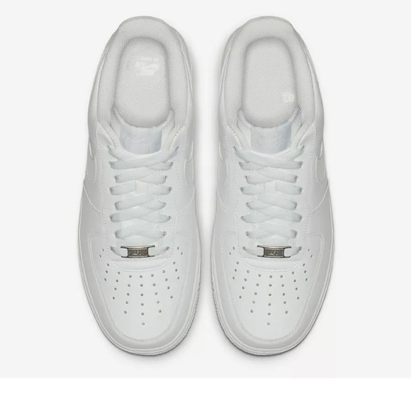 Air Force 1 ‘18 - Picture 6 of 6